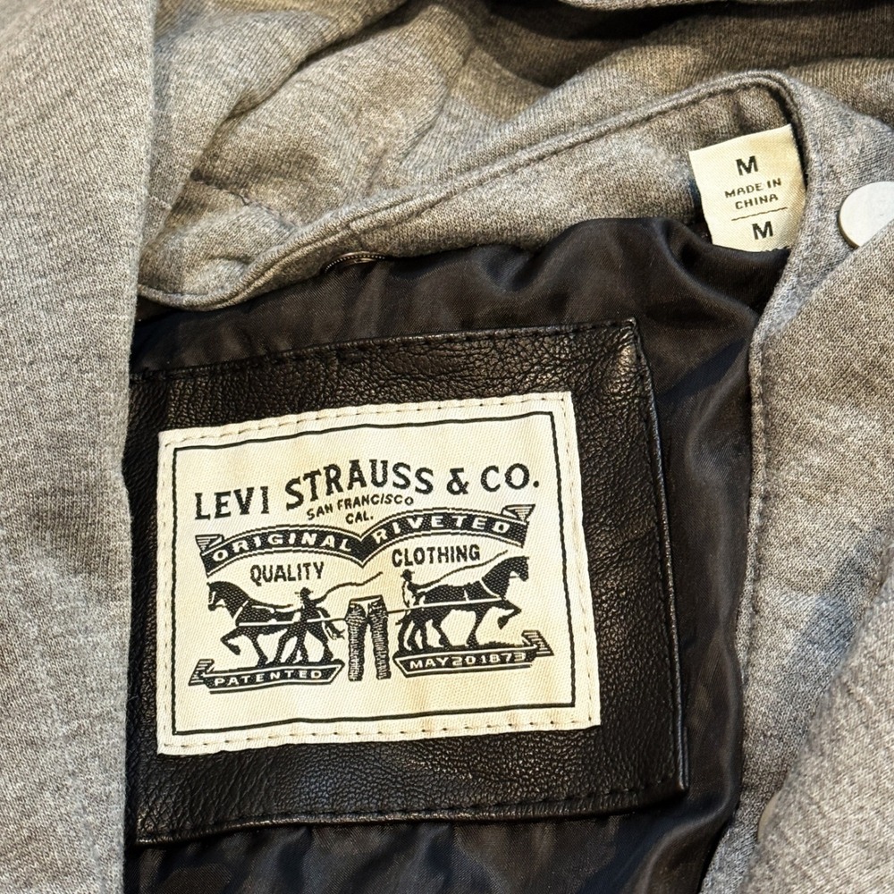 Levi Strauss & Co. Black Faux‎ Leather Moto Jacket Gray Hoodie Womens Medium NEW - Picture 3 of 16